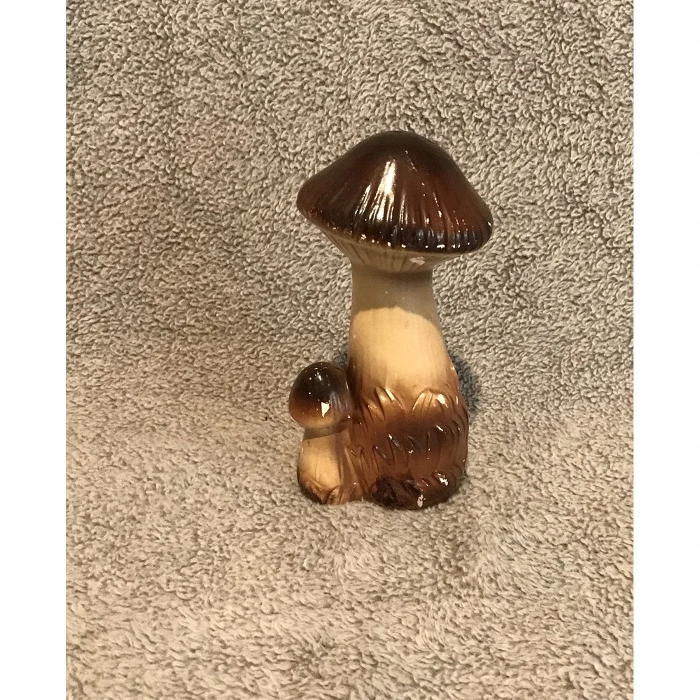 Vintage 1960s Magic Mushroom Salt‎ Shaker